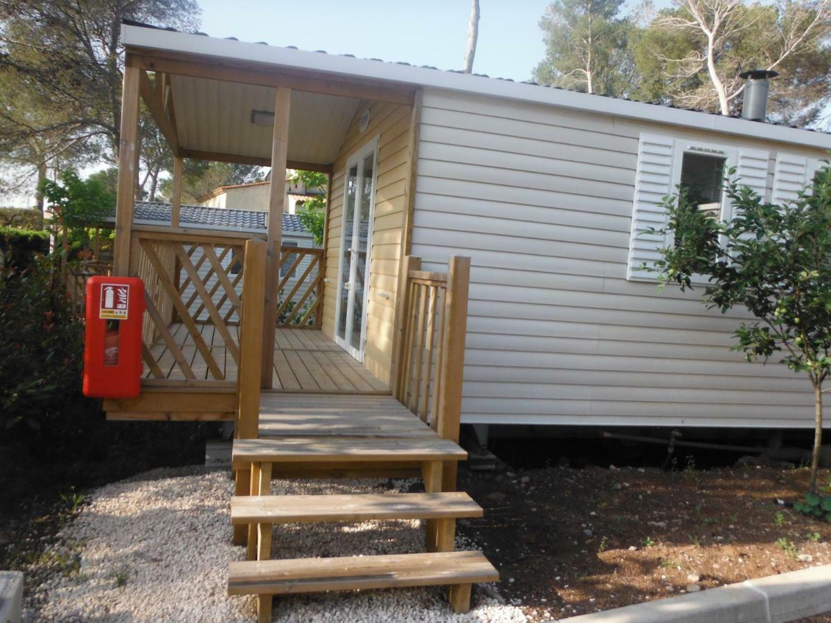 Camping L'Elephant Saint-Raphaël Exterior foto